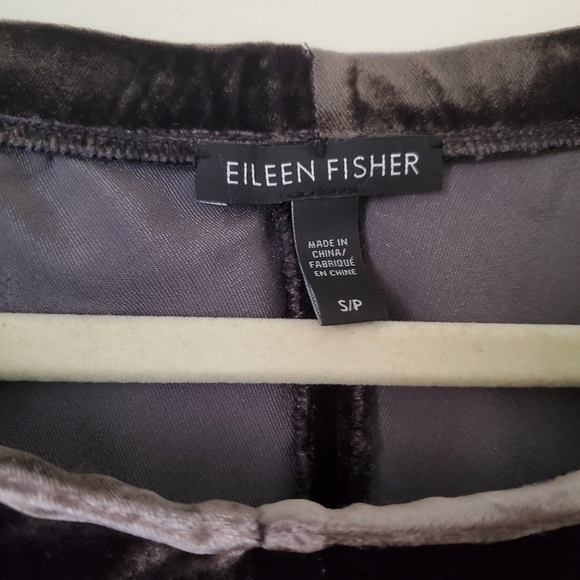 Silk Velvet Eileen Fisher Midi Skirt - Picture 2 of 4